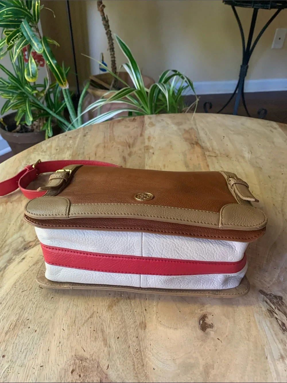 TORY BURCH Two-Tone Brown and Red Leather Shoulder Bag